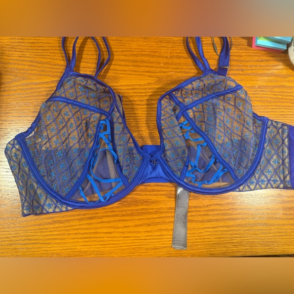 Savage X Fenty 42 D lil’ tied up cobalt blue bra NWT - Picture 2 of 6